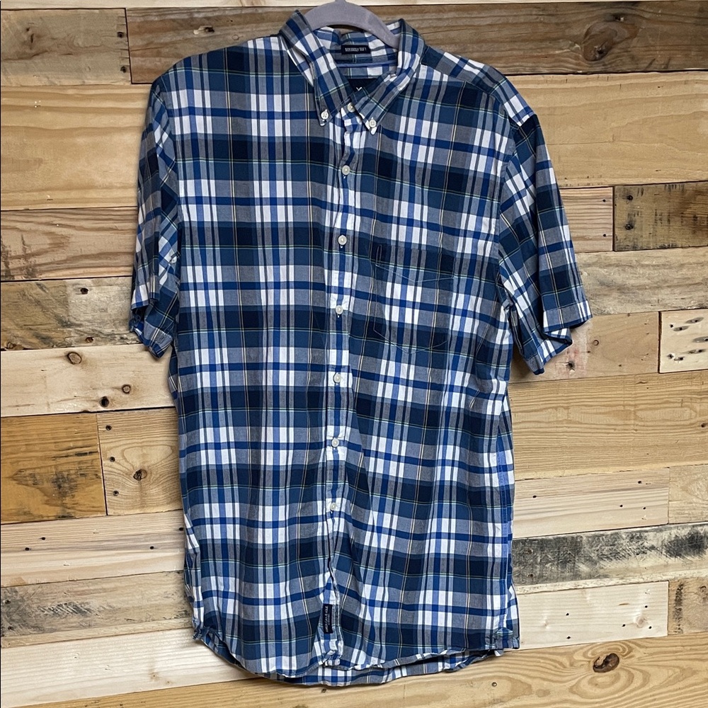 American Eagle size XLT Navy & White Plaid Short Sleeve Button Down Shirt